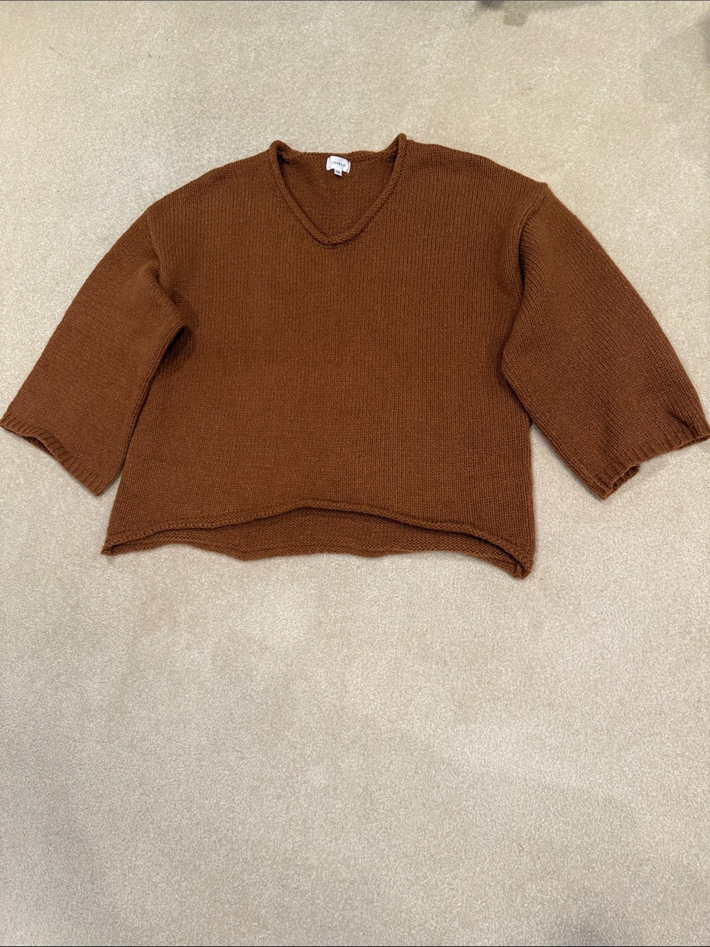 Women’s V-Neck Knit Sweater in Rich Brown